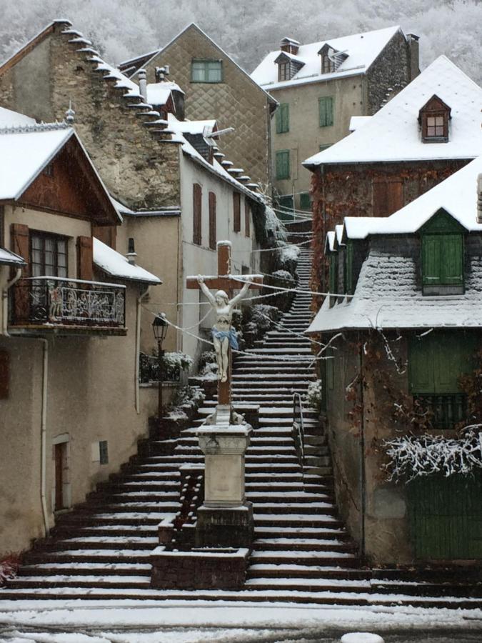 Les Deux Rives Cierp Exterior foto